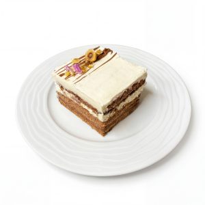 Бисквитена торта с маскарпоне и шоколад